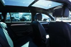 2016 Volkswagen
                Passat 206TSI R-Line
