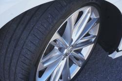 2016 Volkswagen
                Passat 206TSI R-Line