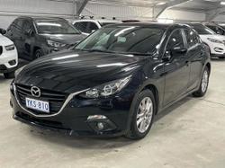 2015 Mazda
                3 Maxx
