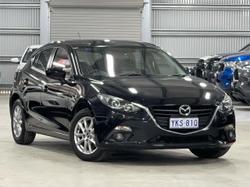 2015 Mazda
                3 Maxx