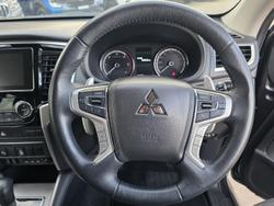 2021 Mitsubishi
Triton GSR