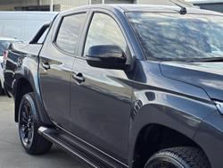 2021 Mitsubishi
Triton GSR