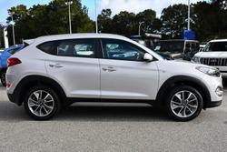 2018 Hyundai
                Tucson Active X