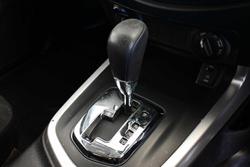 2017 Nissan Navara RX