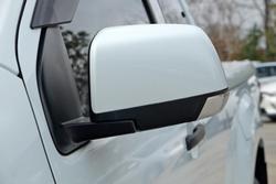2017 Isuzu D-MAX SX High Ride MY17 4x2 Splash White