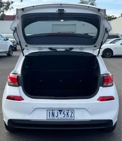 2018 Hyundai
                i30 Active