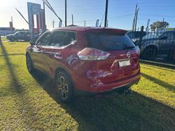 2014 Nissan
X-TRAIL TS