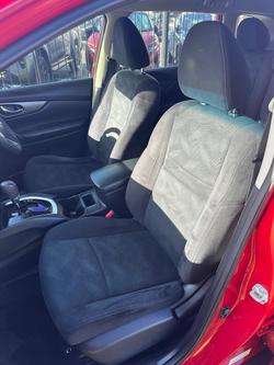 2014 Nissan
X-TRAIL TS