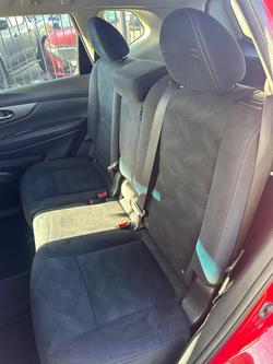 2014 Nissan
X-TRAIL TS