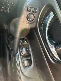 2014 Nissan
X-TRAIL TS