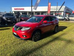 2014 Nissan
X-TRAIL TS
