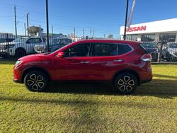 2014 Nissan
X-TRAIL TS