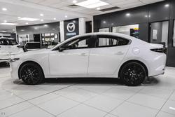 2025 Mazda
3 G25 Evolve SP