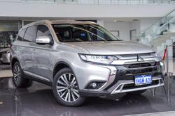 2020 Mitsubishi
                Outlander LS
