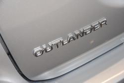 2020 Mitsubishi
                Outlander LS