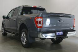 2024 Ford
                F-150 Lariat