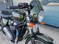 2015 Triumph THRUXTON 900 Green