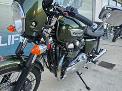 2015 Triumph THRUXTON 900 Green