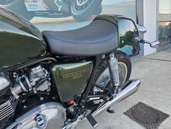 2015 Triumph THRUXTON 900 Green