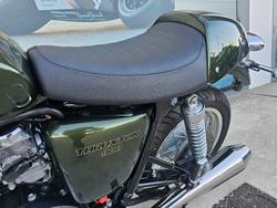 2015 Triumph THRUXTON 900 Green