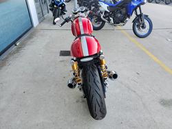 2017 Triumph THRUXTON R Red