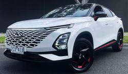 2023 Chery OMODA 5 EX MY23 Lunar White with Red Strike