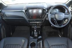 2025 Isuzu
D-MAX X-TERRAIN