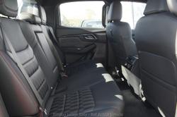 2025 Isuzu
D-MAX X-TERRAIN