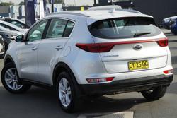2017 Kia
Sportage Si