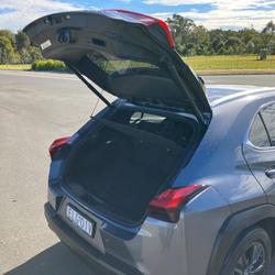 2020 Lexus
UX 250h Luxury