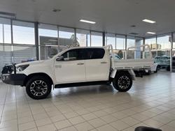 2021 Toyota
Hilux SR5
