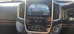 2018 Toyota Landcruiser Sahara VDJ200R 4X4 Dual Range Graphite
