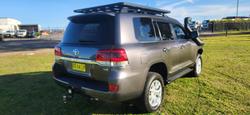 2018 Toyota Landcruiser Sahara VDJ200R 4X4 Dual Range Graphite