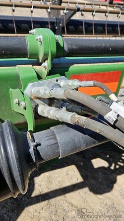 2017 John Deere S680+ 625D Green