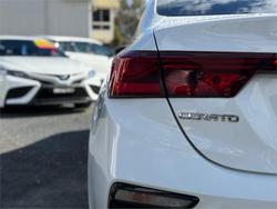 2020 KIA
                CERATO S