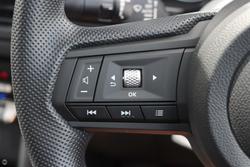 2025 Mitsubishi
Triton GLX+