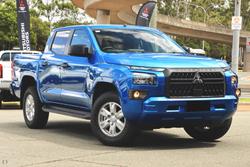2025 Mitsubishi
Triton GLX+