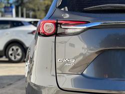 2017 Mazda
                CX-9 GT
