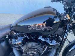 2019 HARLEY-DAVIDSON FXBB STREET BOB (107) Black