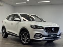 2021 MG
HS PHEV Essence