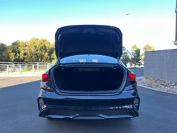 2024 Kia
Cerato S