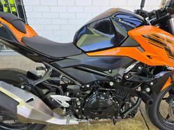 2020 Kawasaki Z400 Orange