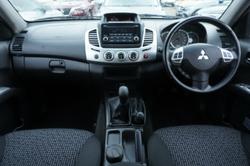 2014 Mitsubishi
Triton GLX-R