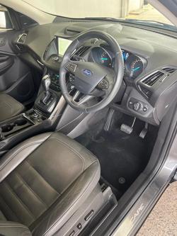 2019 Ford
Escape Titanium