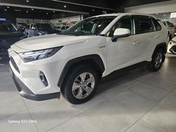 2023 Toyota
RAV4 GX