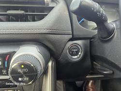 2023 Toyota
RAV4 GX