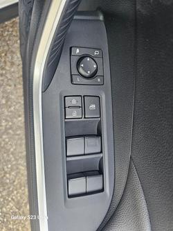 2023 Toyota
RAV4 GX