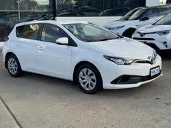 2016 Toyota
Corolla Ascent