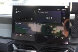 2025 Renault
Duster Techno