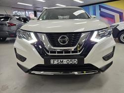 2022 Nissan
X-TRAIL ST